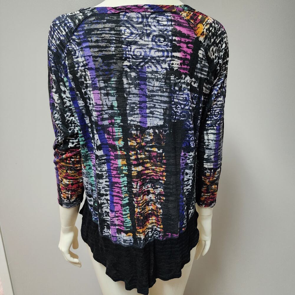 Plume and Thread Ruffled Hem Top Size 2 (medium) - Picture 2 of 9